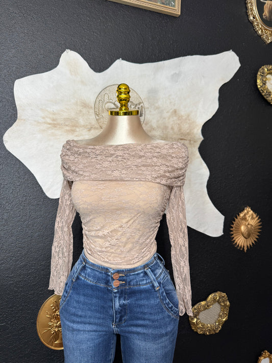 Lizeth Lace top