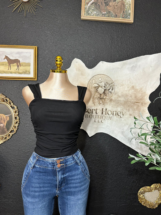 Alejandra mesh tank